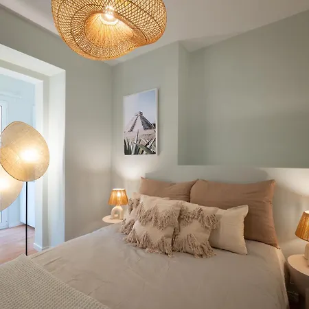 Cozy Flat With Terrace Lissabon